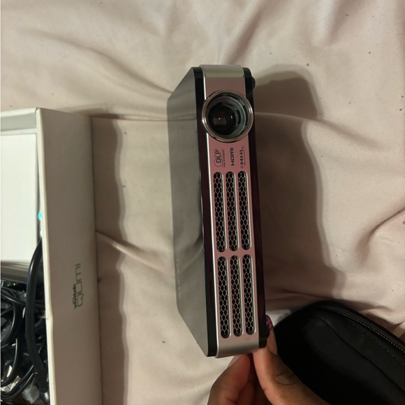 Mimi projector - Picture 2 of 4